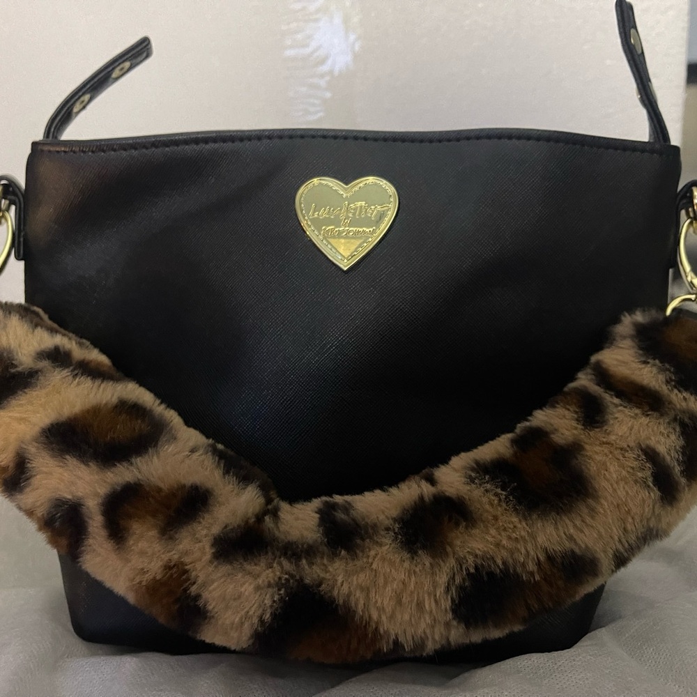 Betsey Johnson Luv Betsey Blackcrossbody Bucket Bag W/Faux Fur Handle